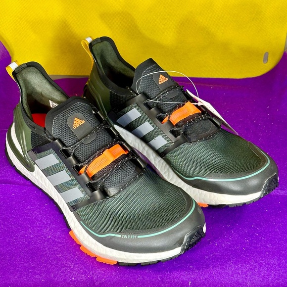 New adidas Ultra Boost Cold.RDY Men’s Size 8 Black Signal Orange EG9798 Sneakers - Picture 2 of 12